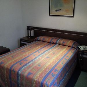Standard Room with 1 Single Bed